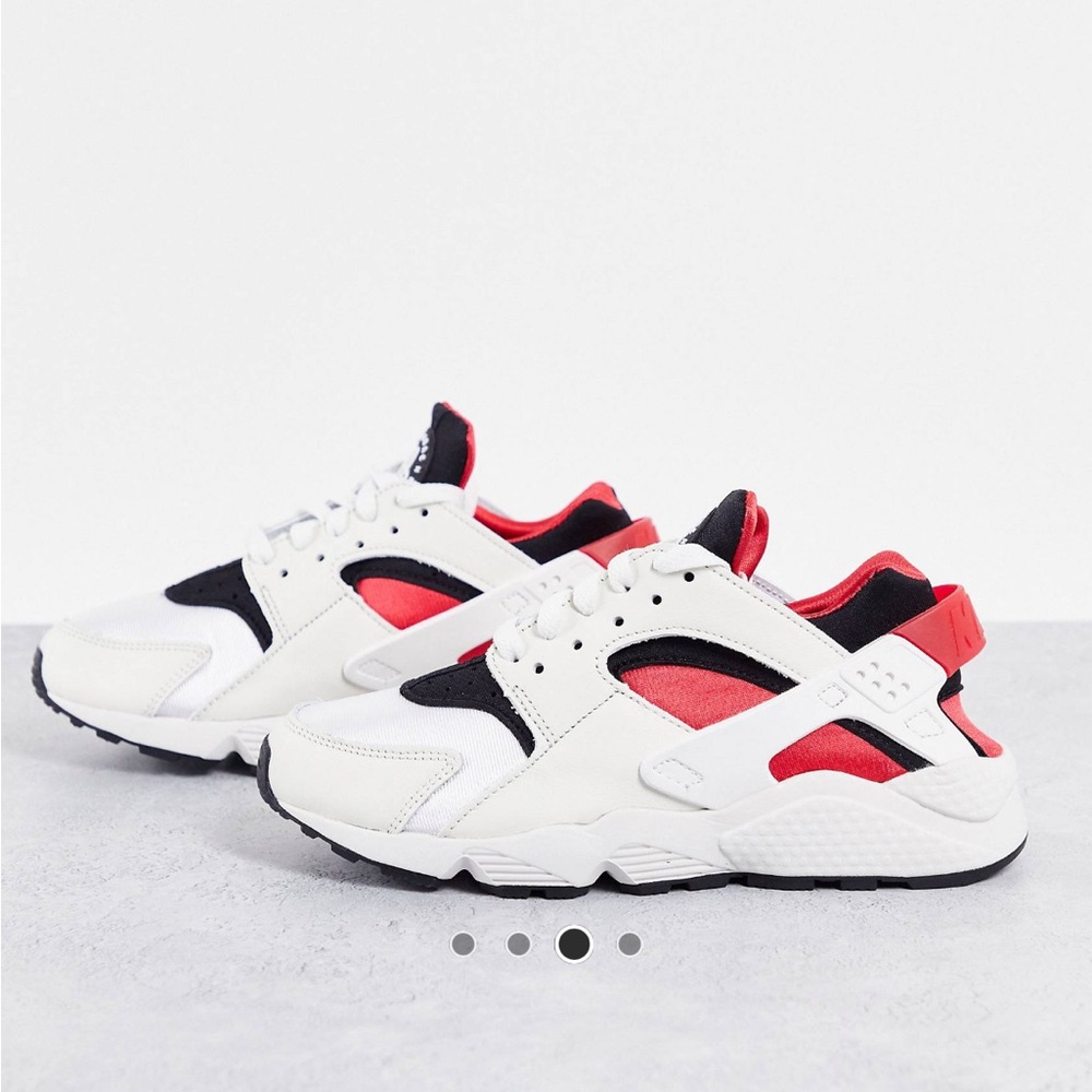 Nike Women's Sneakers - White, Black, Red
